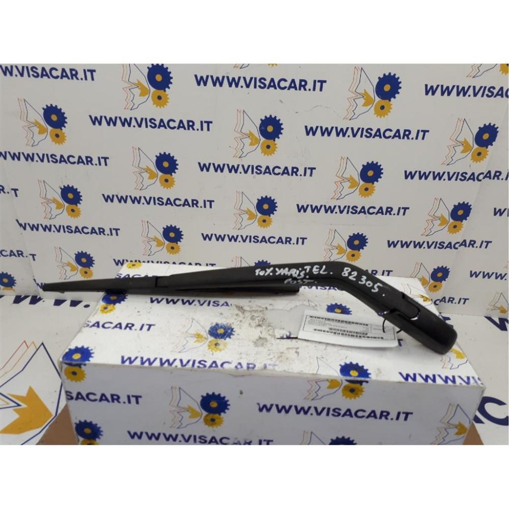 Braccio Tergilunotto Usato Dal 2014 Toyota Yaris «Iv» (2014)