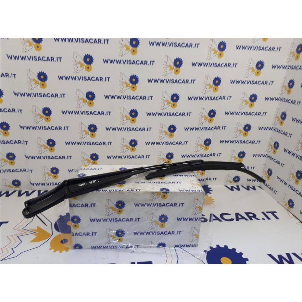 Braccio Tergilunotto Usato Dal 2016 Volkswagen Up (2016)