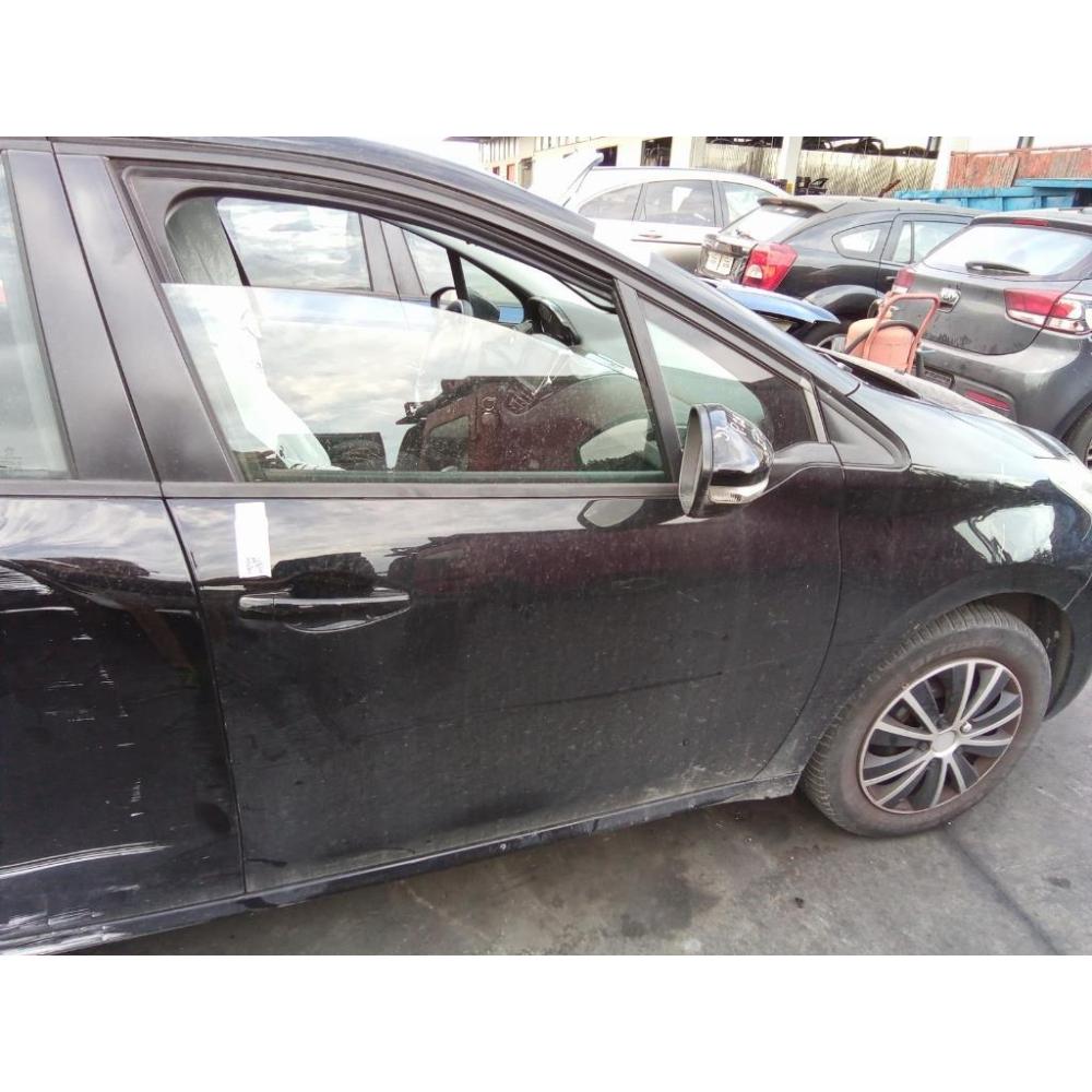 Porta Anteriore Destro Usato Dal 2015 Al 2019 Peugeot 208 «I» (2015)