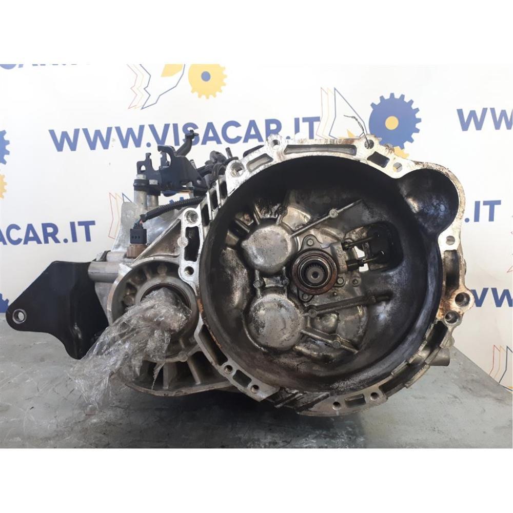 Cambio Usato Dal 2006 Kia Carens «Iii» (2006)