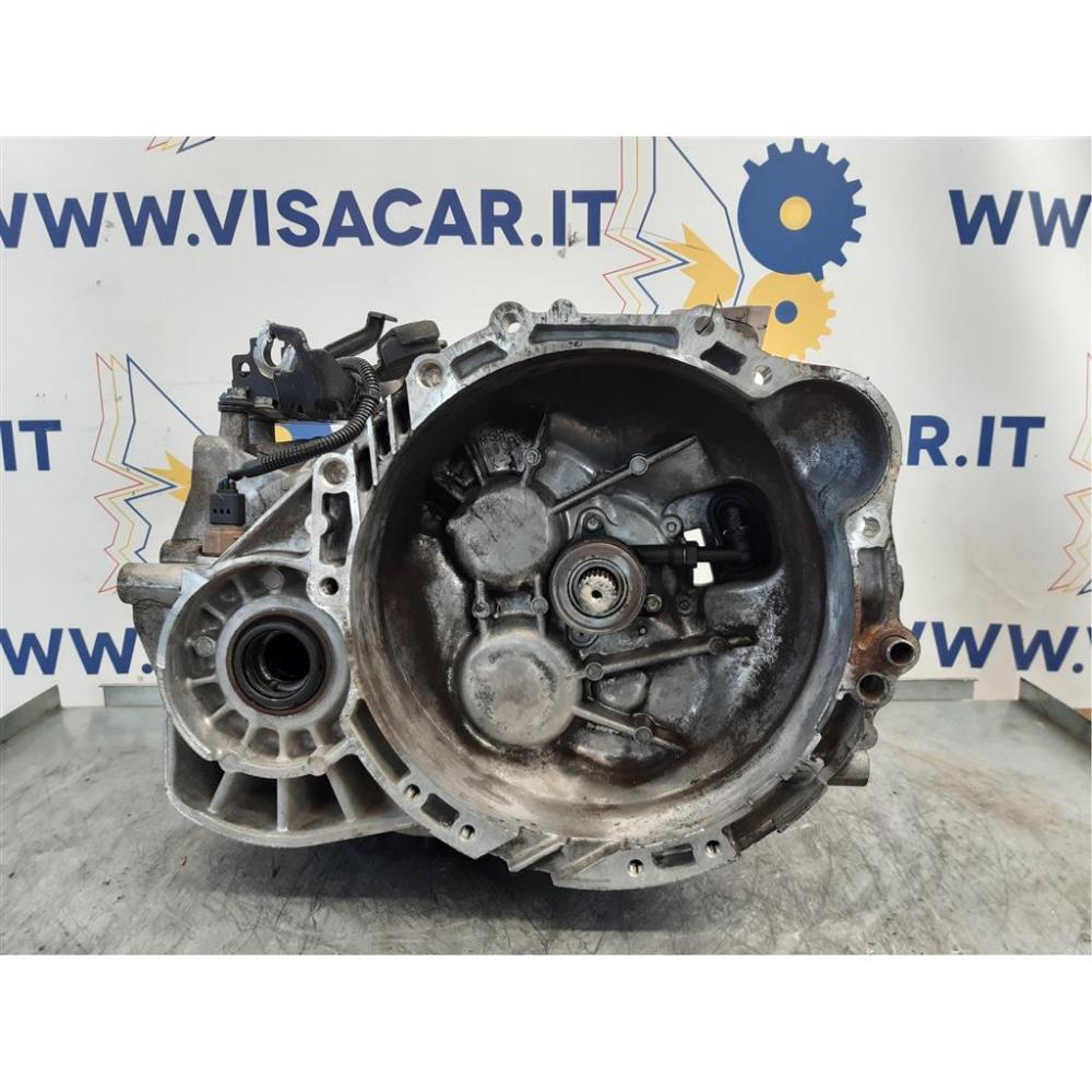 Cambio Usato Dal 2006 Kia Carens «Iii» (2006)