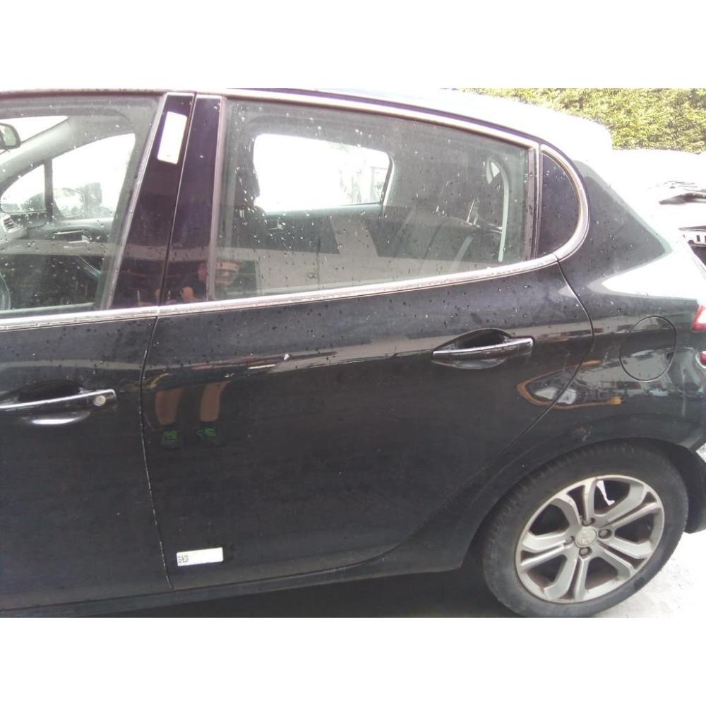 Porta Posteriore Sinistro Usato Dal 2012 Al 2015 Peugeot 208 «I» (2012)