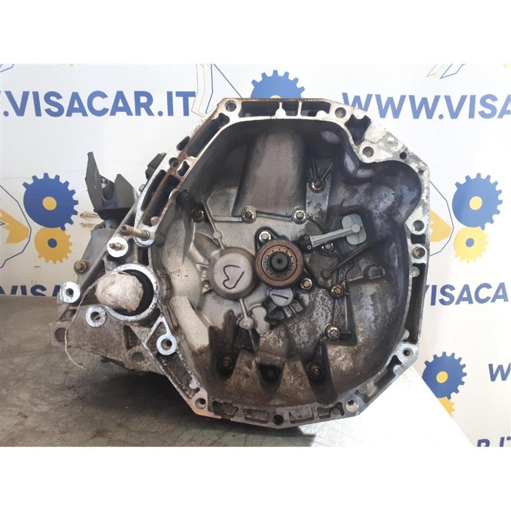 Cambio Usato Dal 2001 Al 2010 Renault Clio «Ii» (1999)