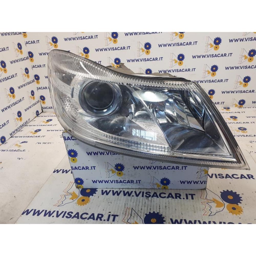 Proiettore Anteriore Destro Usato Dal 2009 Al 2013 Skoda Octavia «1Z5» Sw (2009)