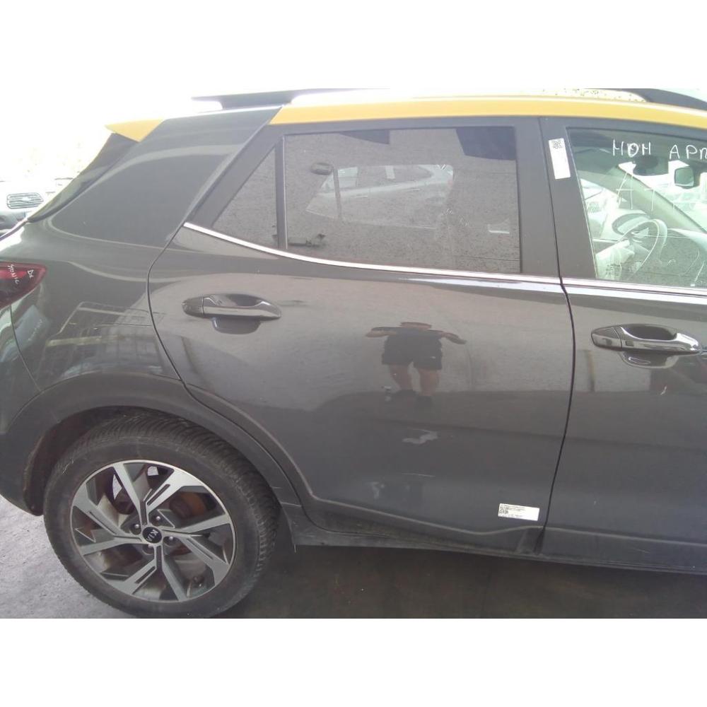 Porta Posteriore Destro Usato Dal 2020 Kia Stonic (2020)