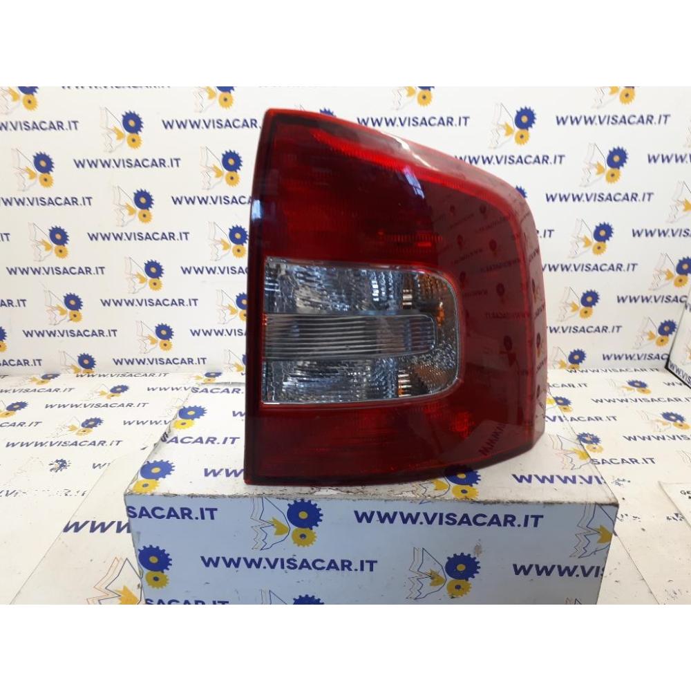 Fanale Posteriore Destro Usato Dal 2009 Al 2013 Skoda Octavia «1Z5» Sw (2009)