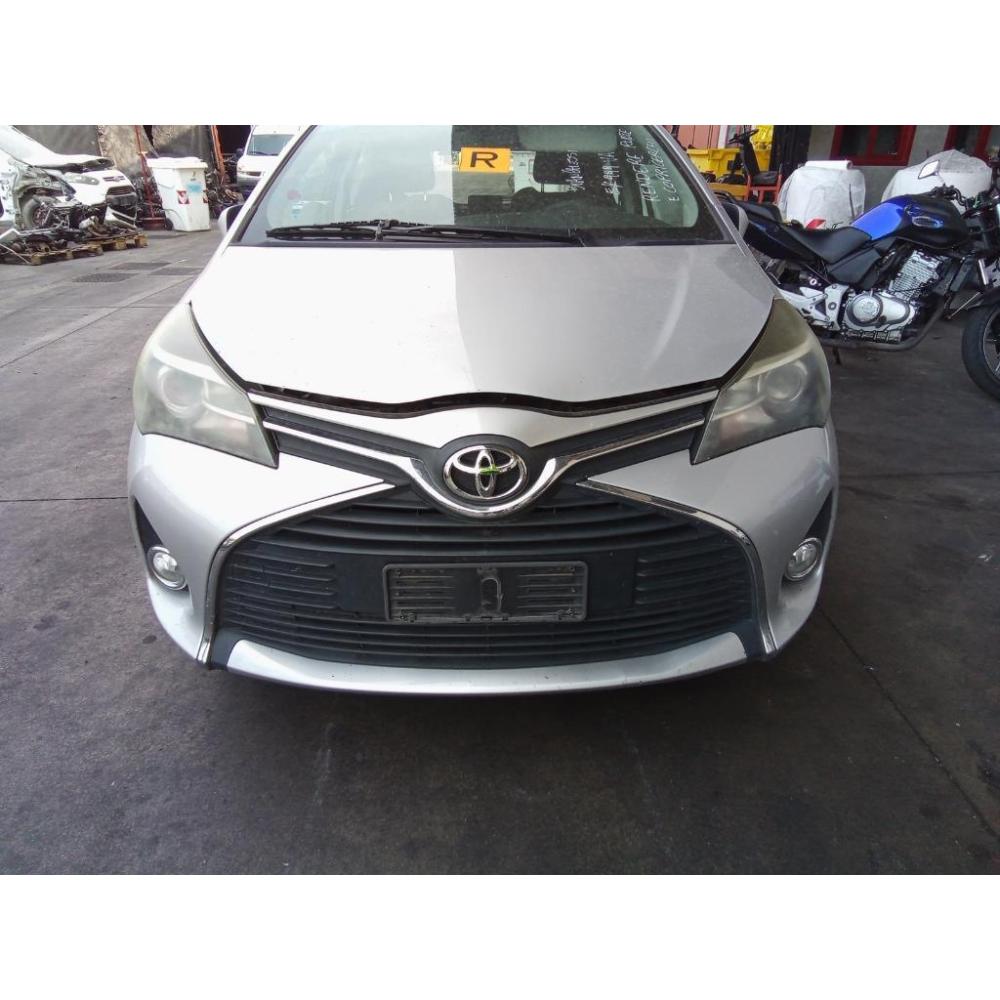 Musata Anteriore Usato Dal 2014 Al 2017 Toyota Yaris «Iv» (2014)
