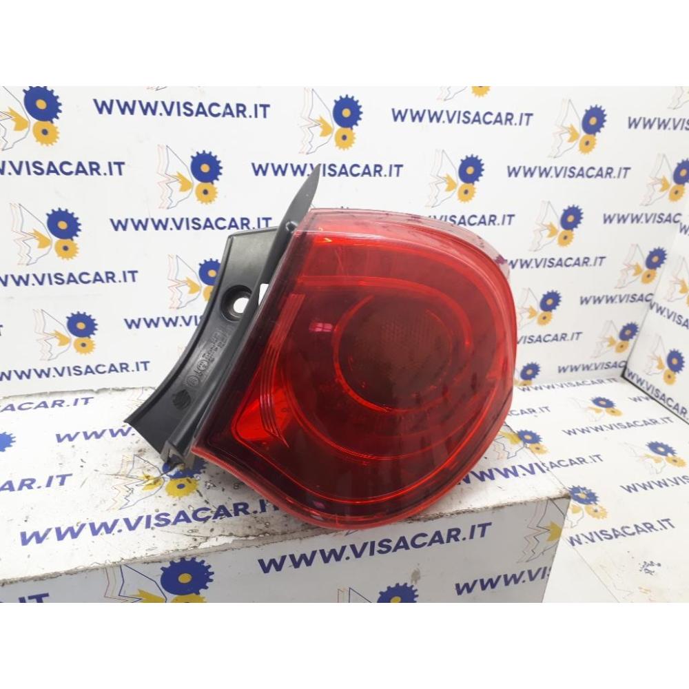 Fanale Est. Posteriore Destro Usato Dal 2010 Al 2013 Alfa Romeo Giulietta (2010)