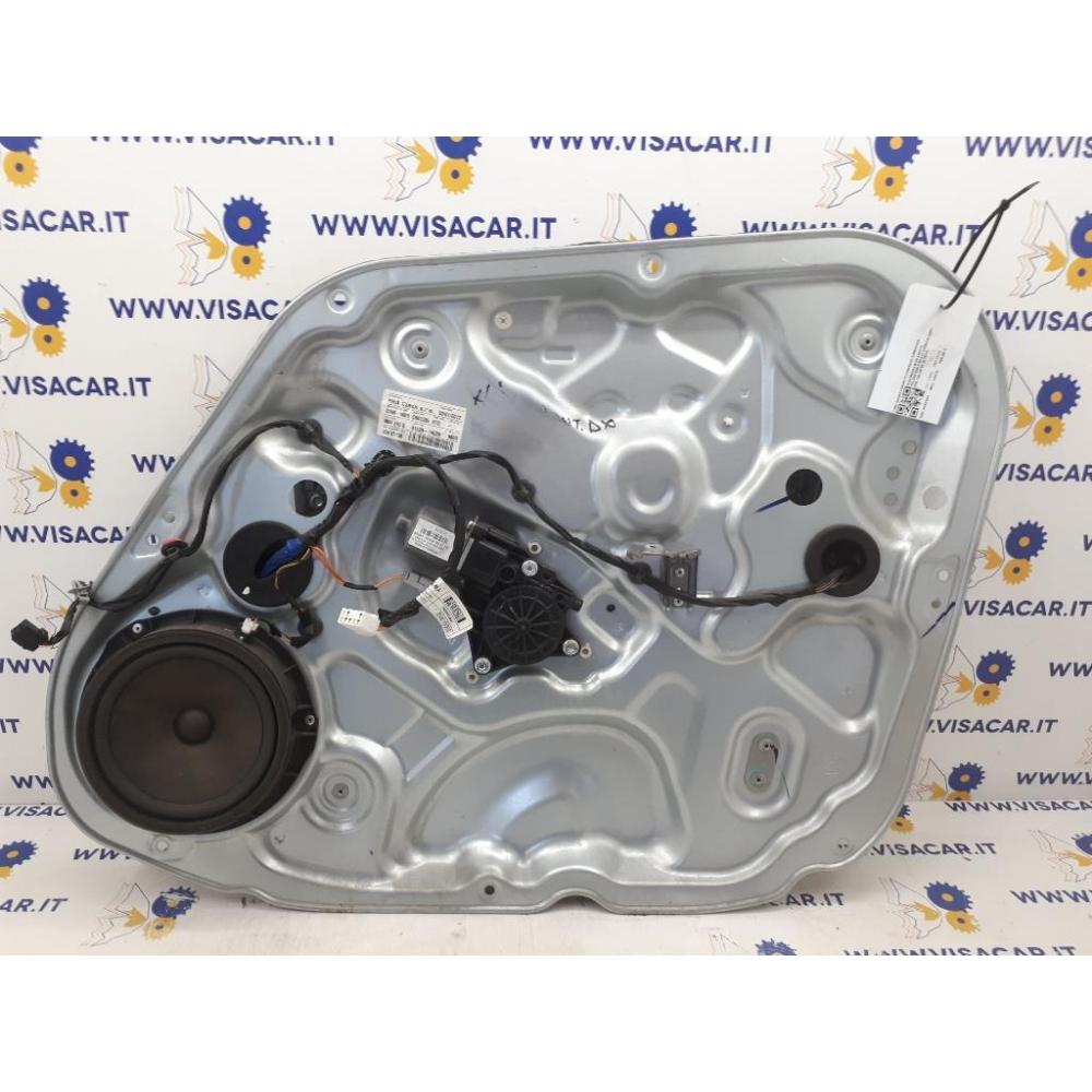 Alzacristallo Porta Anteriore Destro Usato Dal 2010 Al 2015 Hyundai Ix20 (2011)