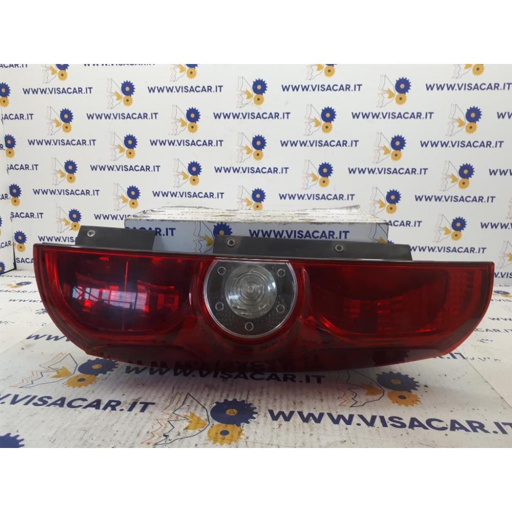 Fanale Posteriore Destro Usato Dal 2009 Al 2014 Fiat Doblò «Iii» Cargo (2010)