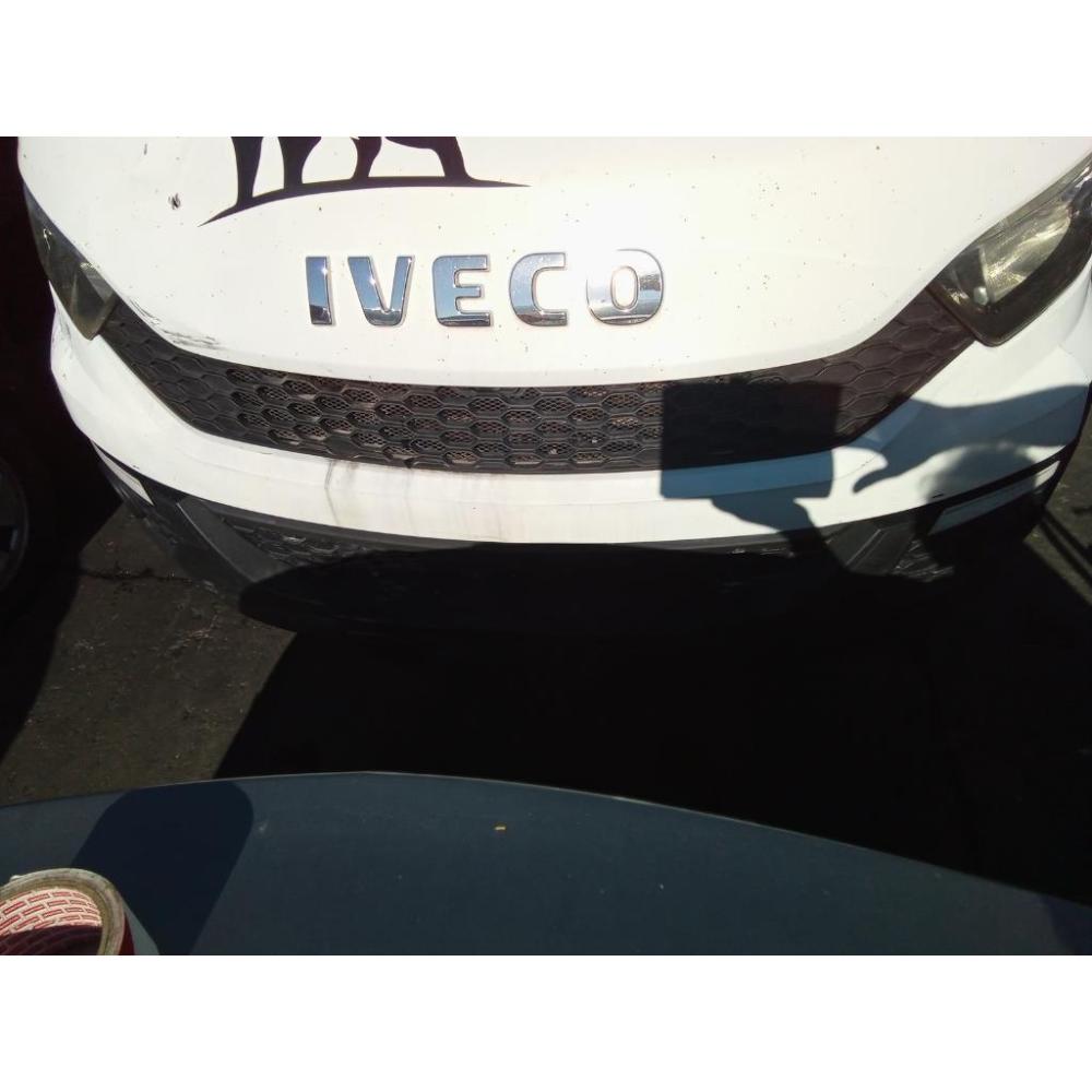 Paraurti Anteriore Usato Dal 2014 Al 2019 Iveco Daily C «Iv» (2014)