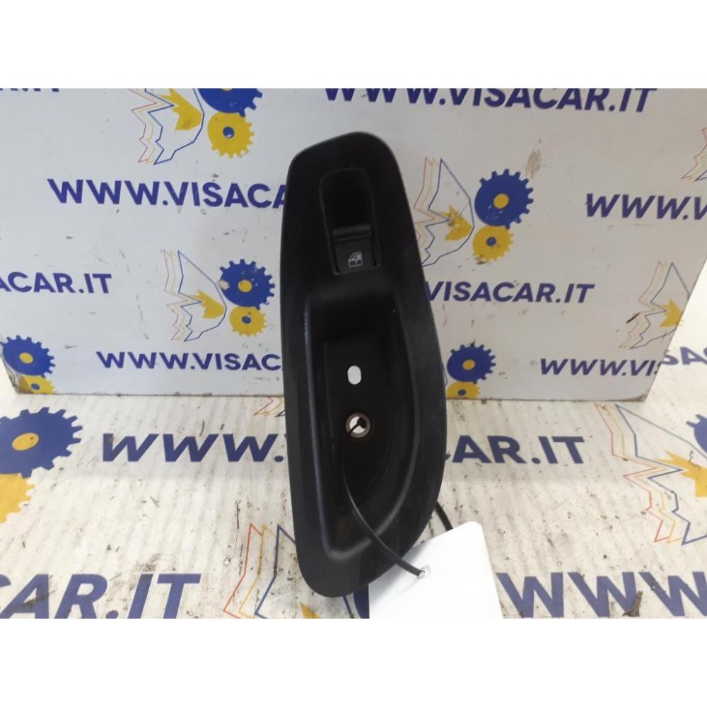 Interruttore Alzacristalli Posteriore Sinistro Usato Dal 2015 Al 2018 Fiat 500X (2015)