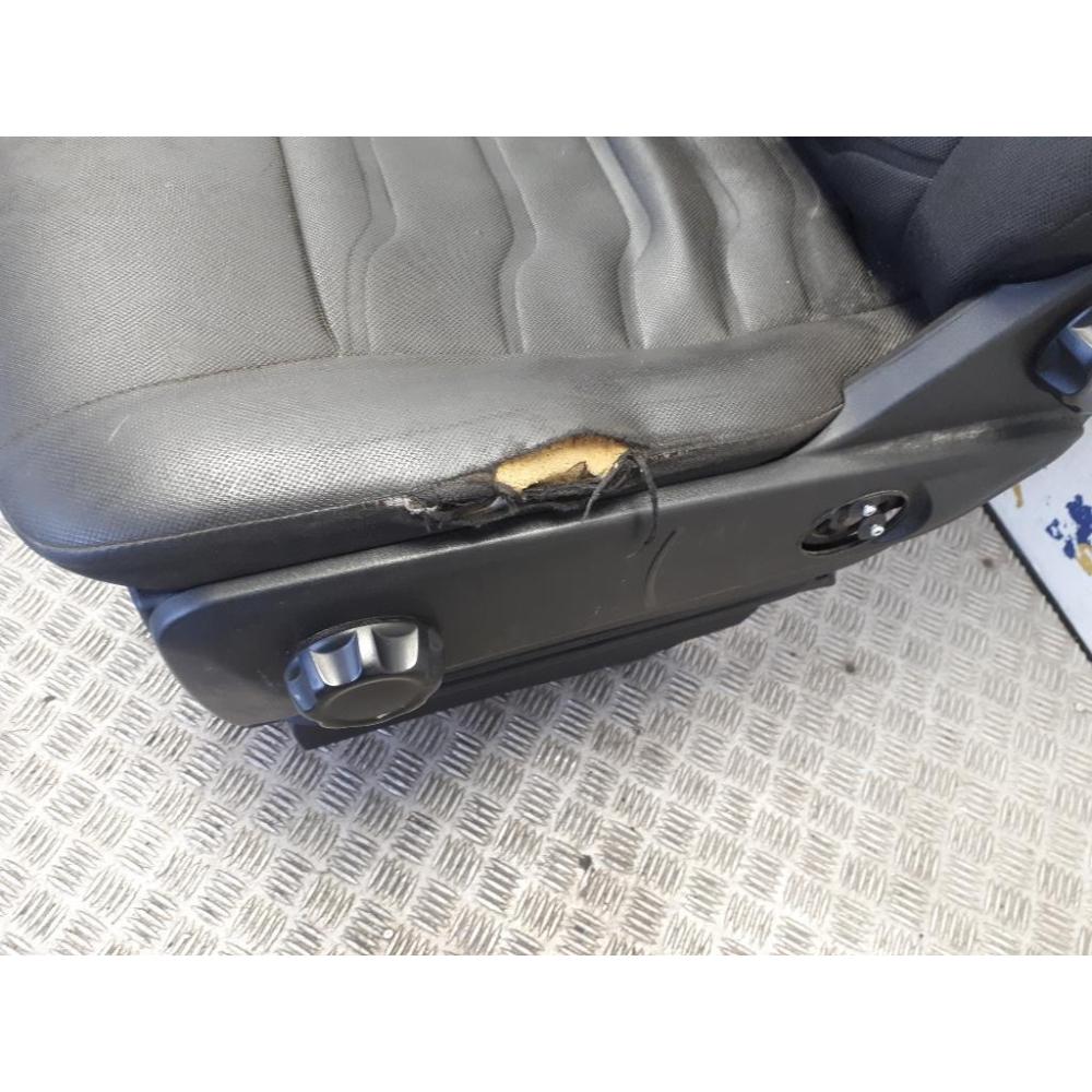 Sedile Anteriore Sinistro Usato Dal 2014 Al 2019 Iveco Daily C «Iv» (2014)