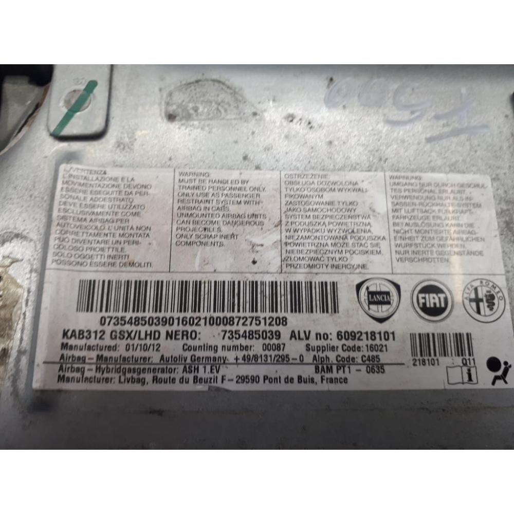 Air-Bag Ginocchia Destro Usato Dal 2010 Al 2015 Fiat 500 «Ii» (2008)