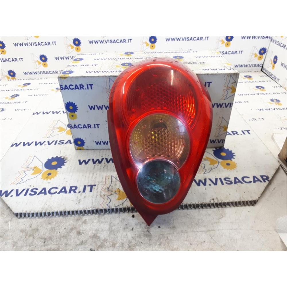 Fanale Posteriore Destro Usato Toyota Aygo «I» (2005)