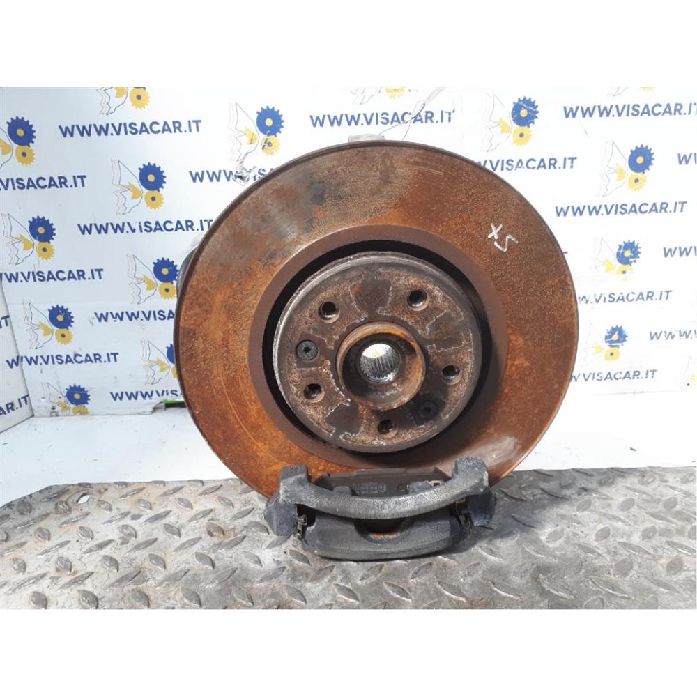 Mozzo Ruota Anteriore Sinistro Usato Dal 2016 Renault Grand Scénic «Iv» (2016)