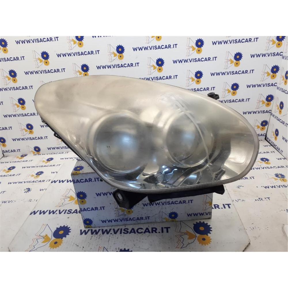Proiettore Anteriore Destro Usato Dal 2009 Fiat Doblò «Ii» Cargo (2005)