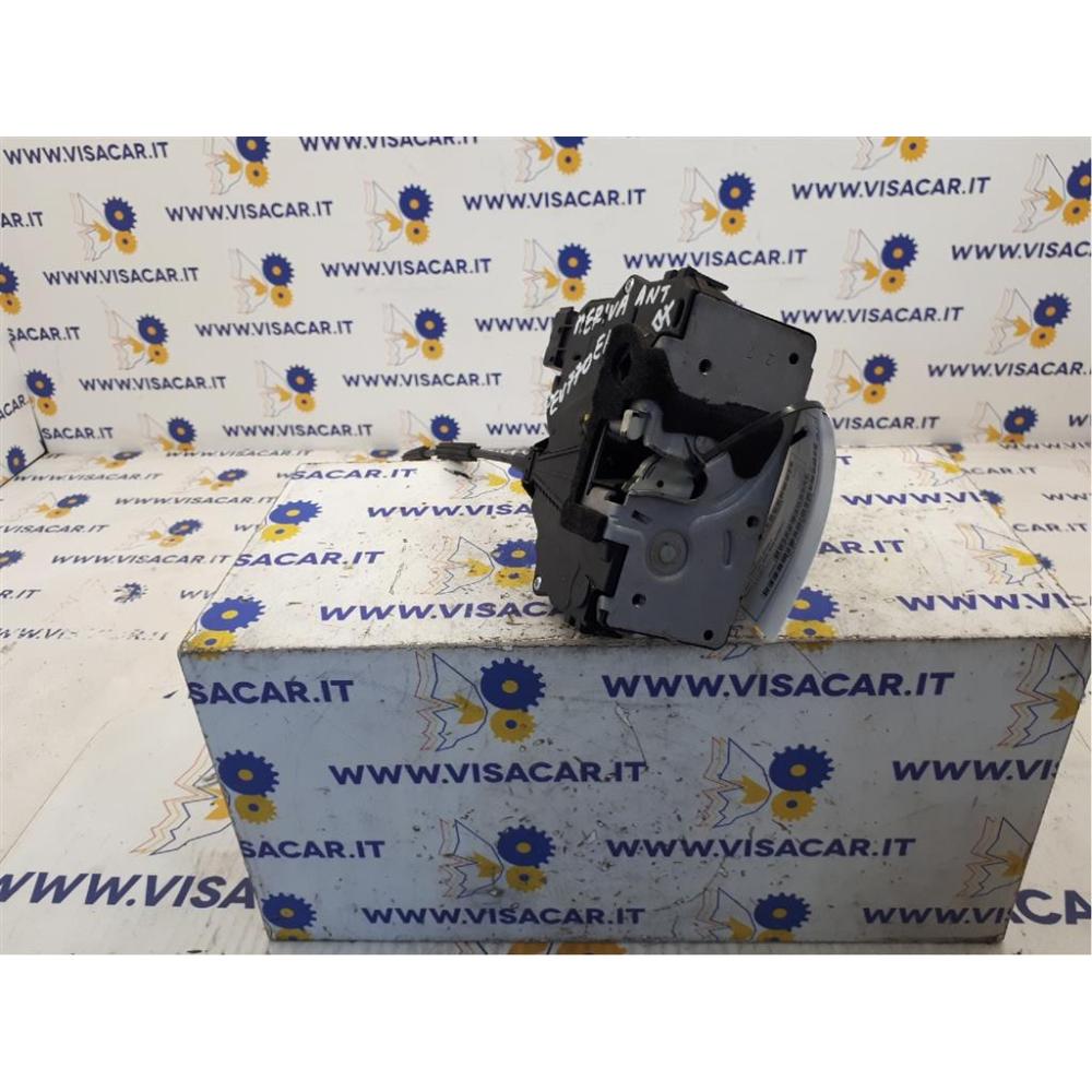 Serratura Porta Anteriore Destro Usato Dal 2008 Dacia Sandero «I» (2008)