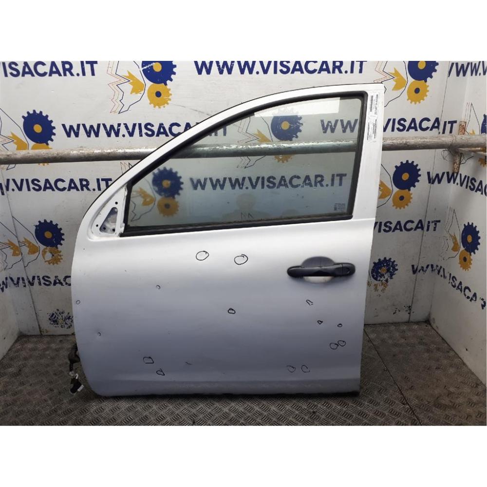 Parafango Anteriore Sinistro Usato Dal 2010 Nissan Micra «Iv» (2011)