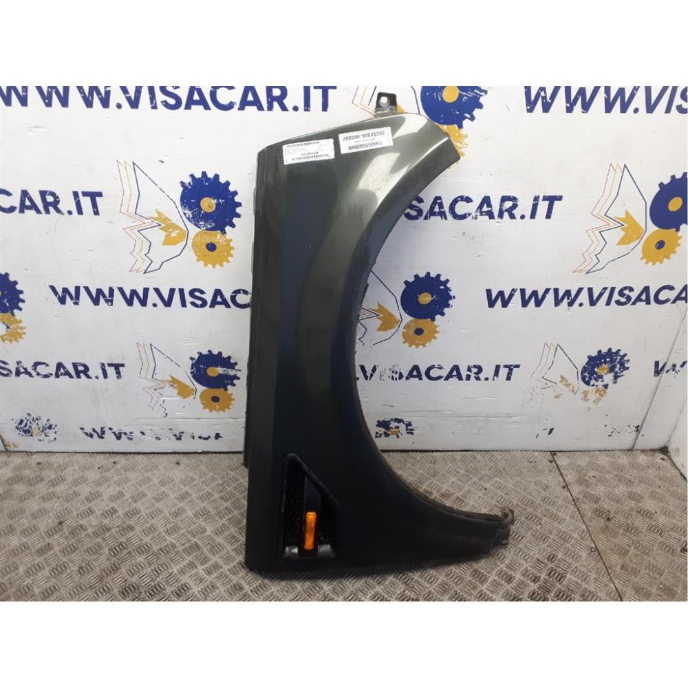 Parafango Anteriore Destro Usato Dal 2006 Al 2015 Land Rover Freelander «Ii» (2007)