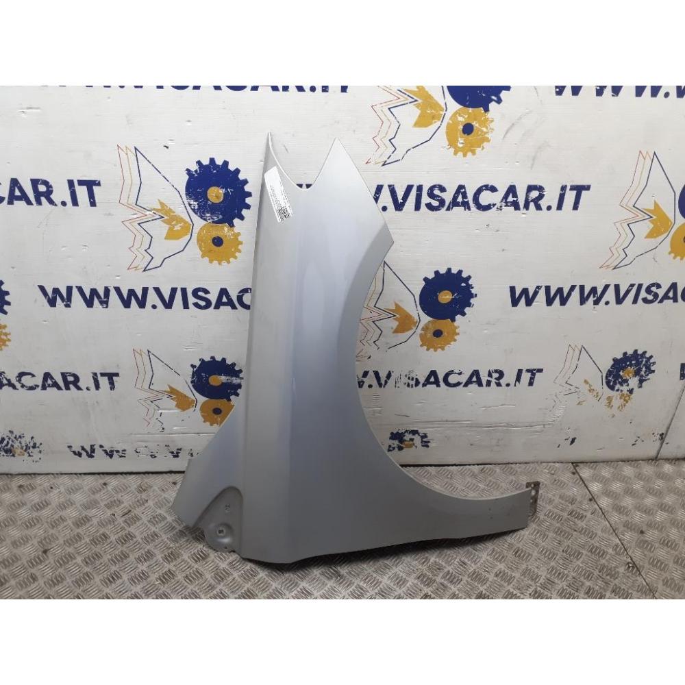 Parafango Anteriore Destro Usato Dal 2014 Mercedes Classe B «W246» (2014)