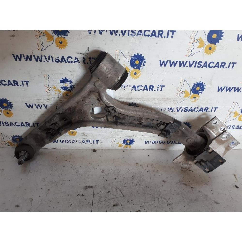 Braccio Oscillante Anteriore Sinistro Usato Dal 2014 Mercedes Classe B «W246» (2014)