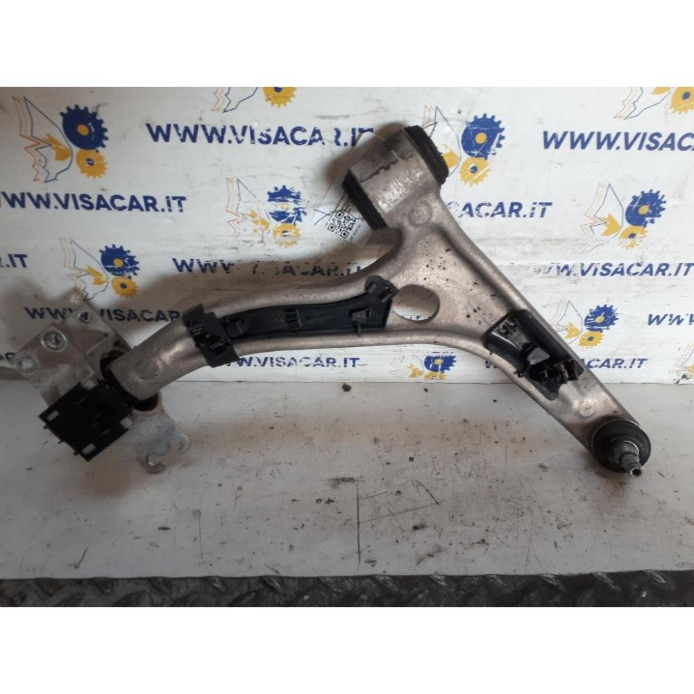Braccio Oscillante Anteriore Destro Usato Dal 2014 Mercedes Classe B «W246» (2014)