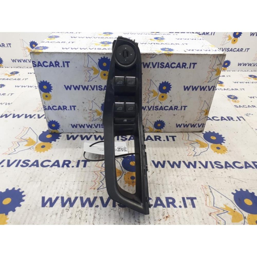 Pulsantiera Anteriore Sx Usato Dal 2014 Al 2018 Ford Focus «Iv»  (2014)