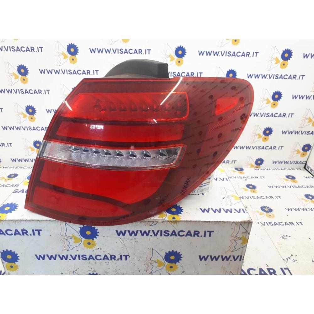 Fanale Est. Posteriore Destro Usato Dal 2014 Mercedes Classe B «W246» (2014)