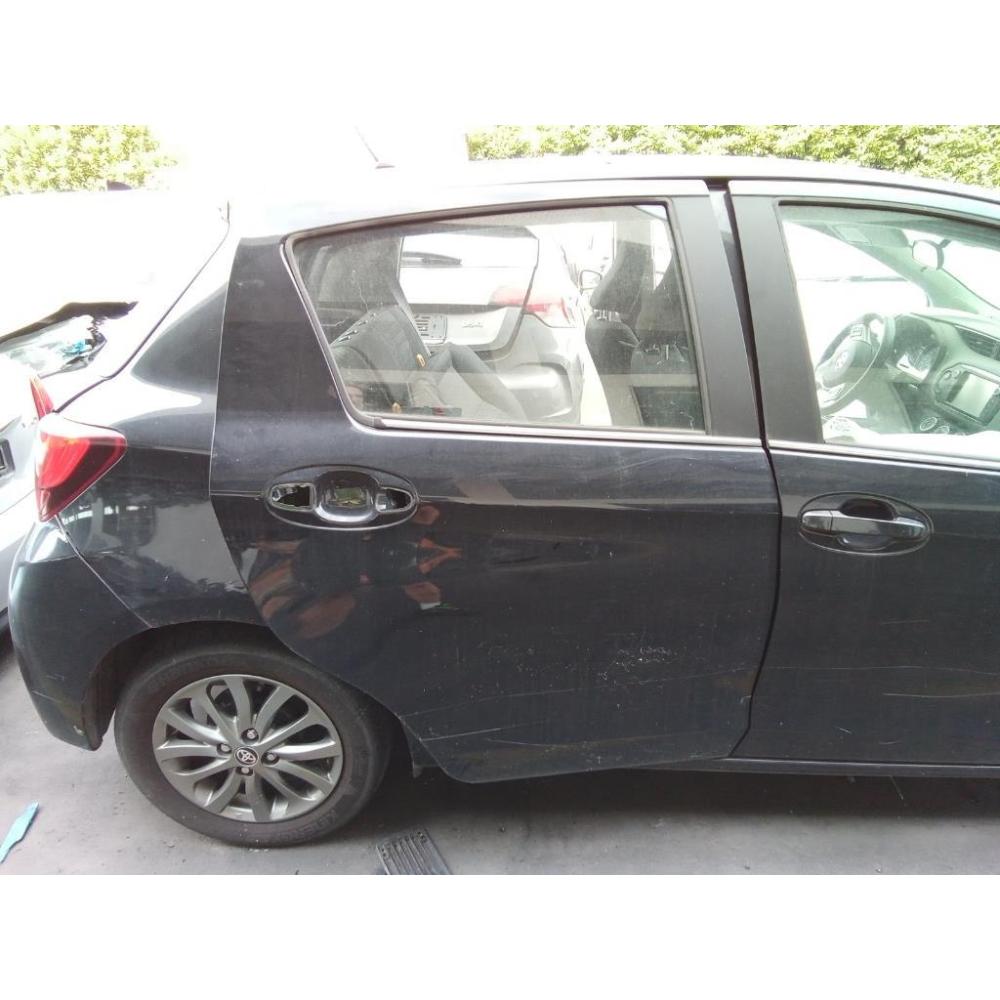 Porta Posteriore Destro Usato Dal 2014 Al 2017 Toyota Yaris «Iv» (2014)