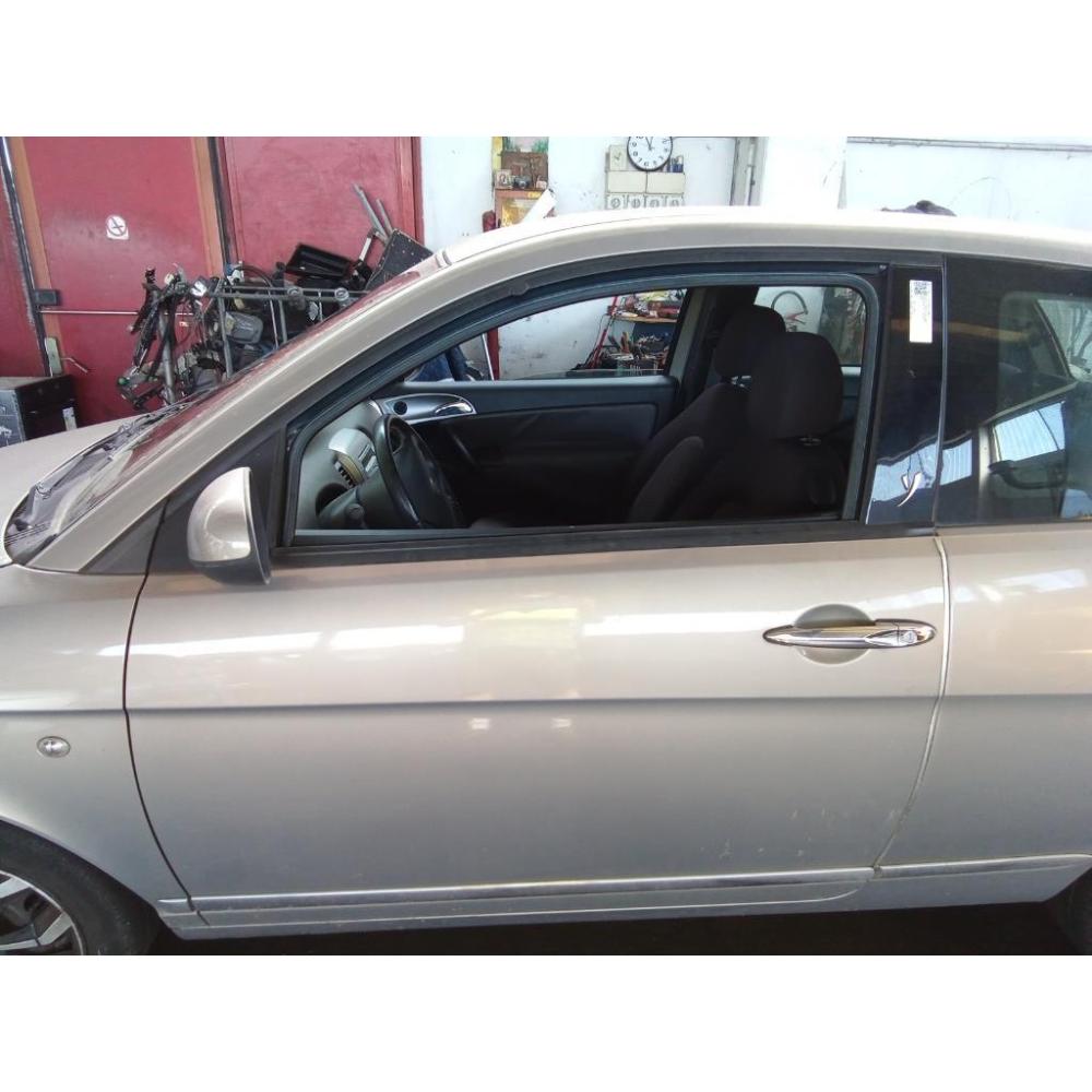 Porta Anteriore Sinistro Usato Dal 2010 Al 2010 Lancia Ypsilon «Ii» (2009)