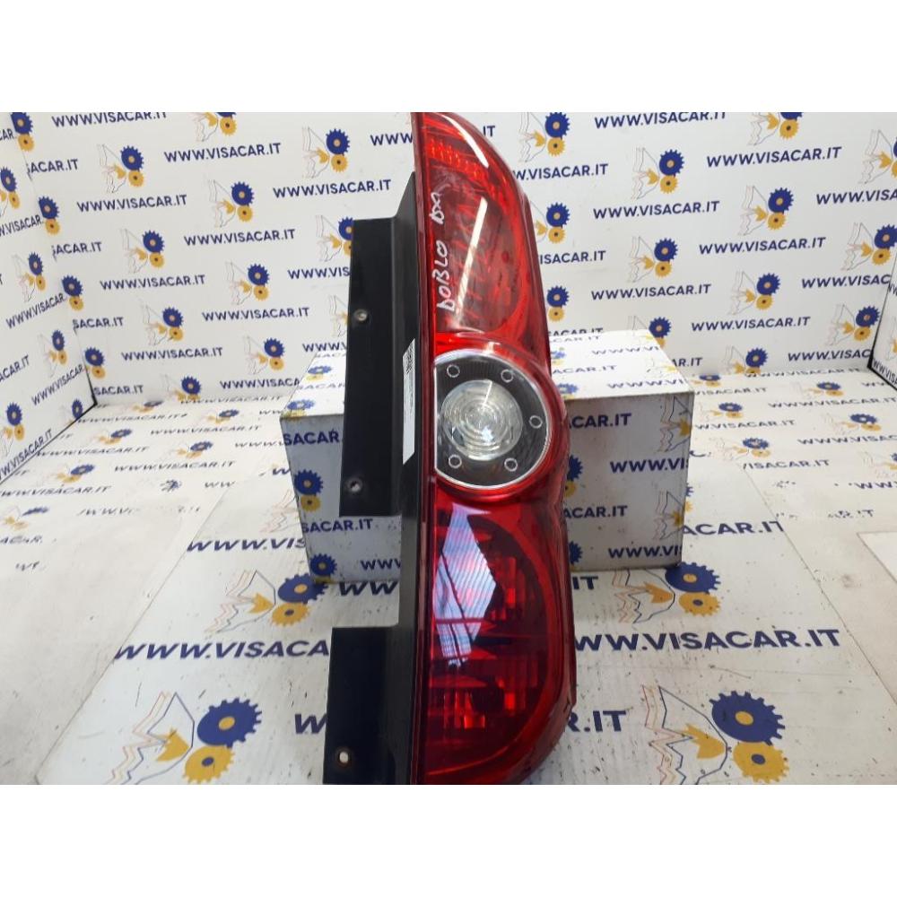 Fanale Posteriore Destro Usato Dal 2009 Al 2014 Fiat Doblò «Iii» Cargo (2010)