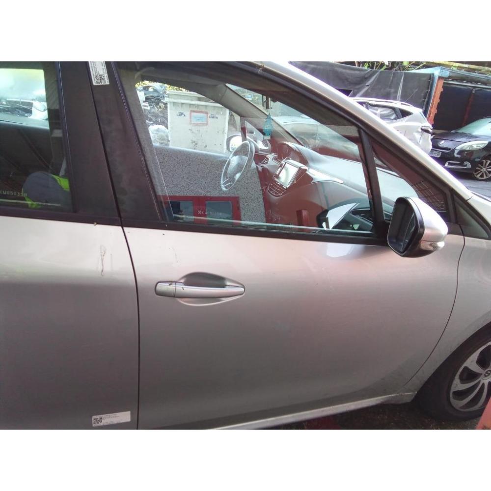 Porta Anteriore Destro Usato Dal 2012 Al 2015 Peugeot 208 «I» (2012)