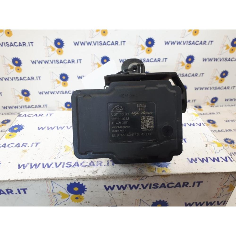 Centralina Abs Anteriore Usato Dal 2015 Al 2022 Fiat Doblò «Iii» Cargo (2015)