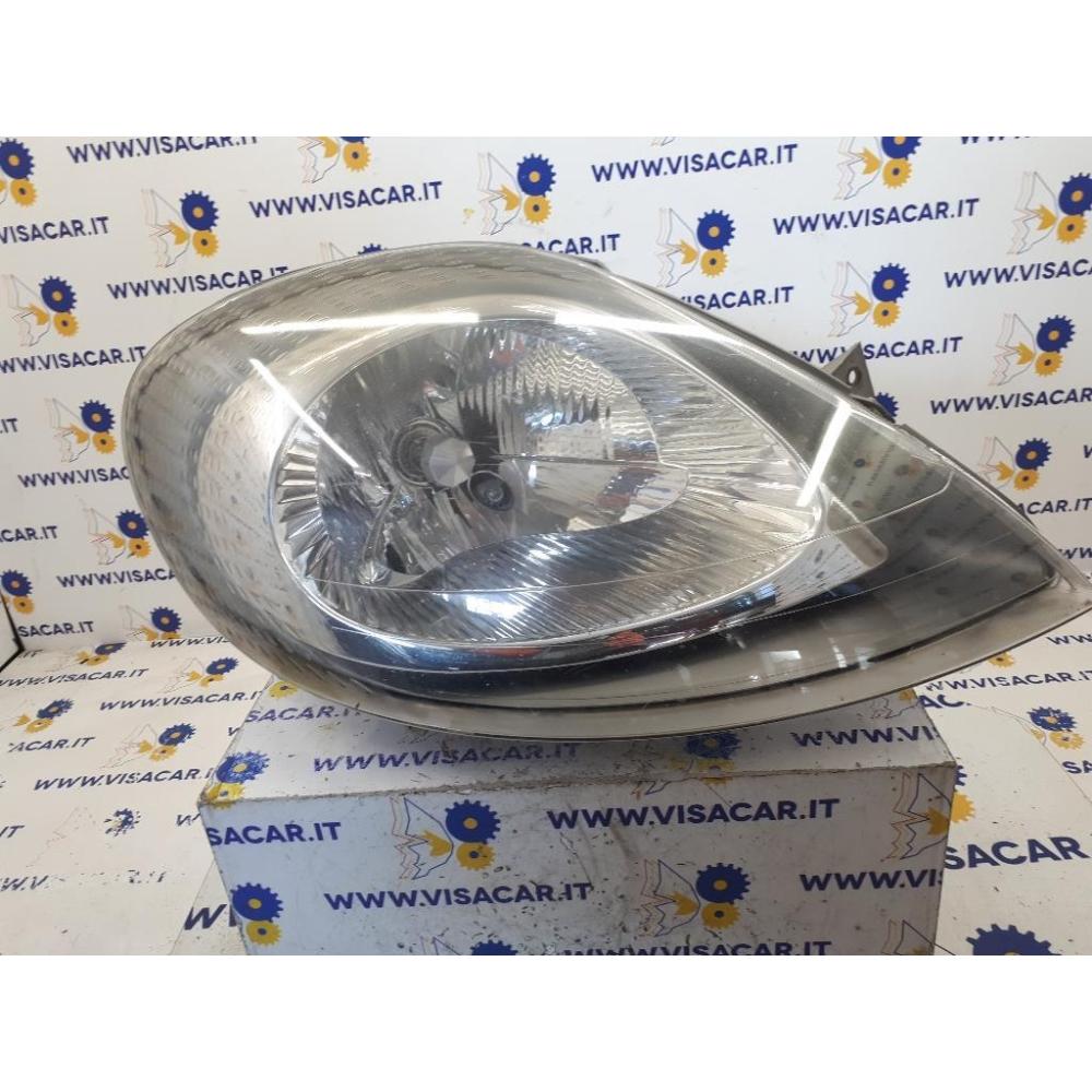 Proiettore Anteriore Destro Usato Dal 2000 Al 2006 Opel Vivaro «A» (2001)