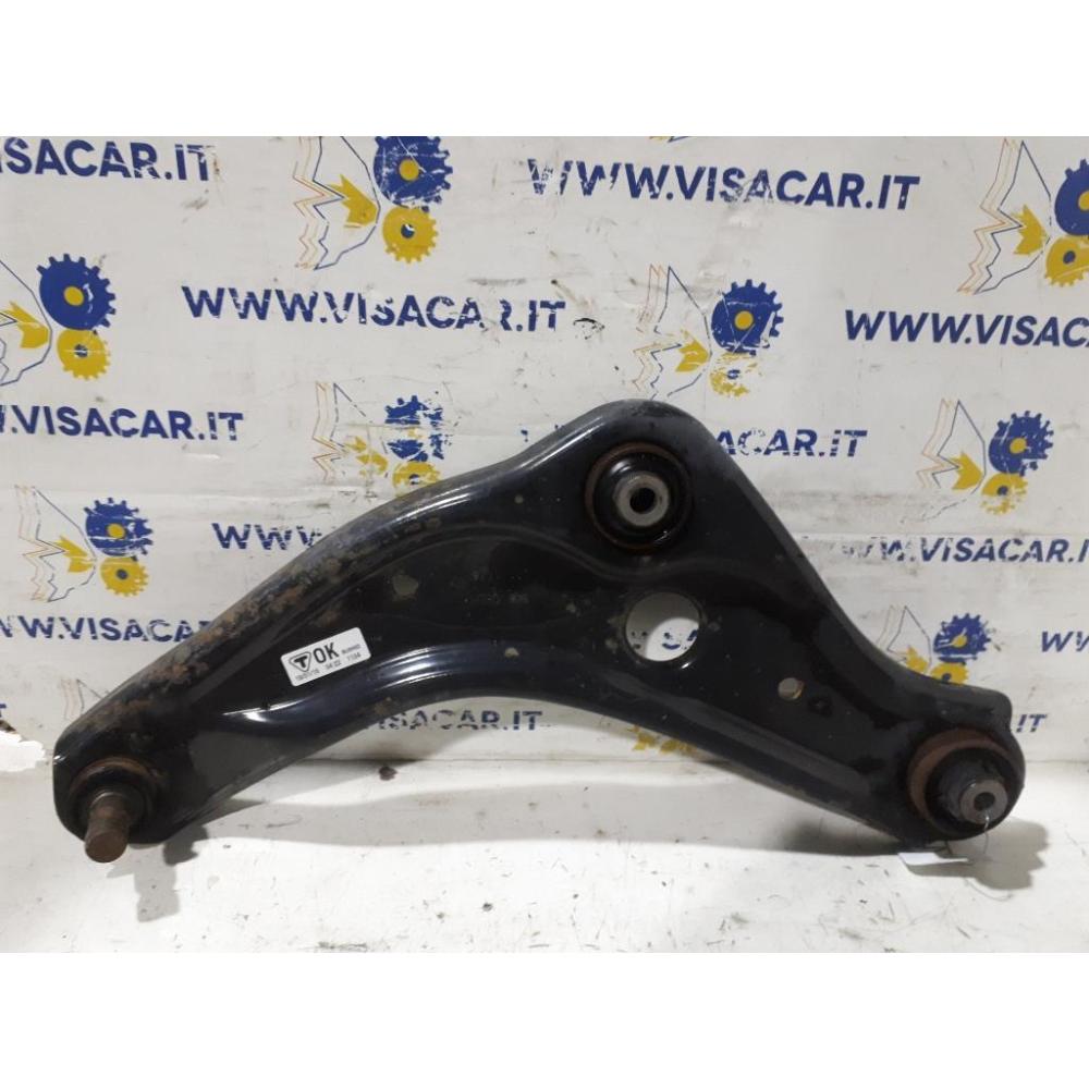 Braccio Oscillante Anteriore Destro Usato Dal 2015 Al 2018 Renault Kadjar (2015)