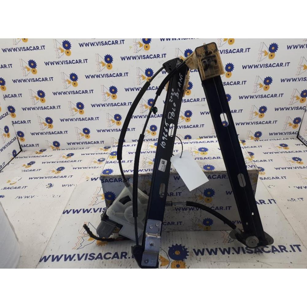 Alzacristallo Porta Anteriore Destro Usato Dal 2021 Volkswagen Polo «Vii» (2021)