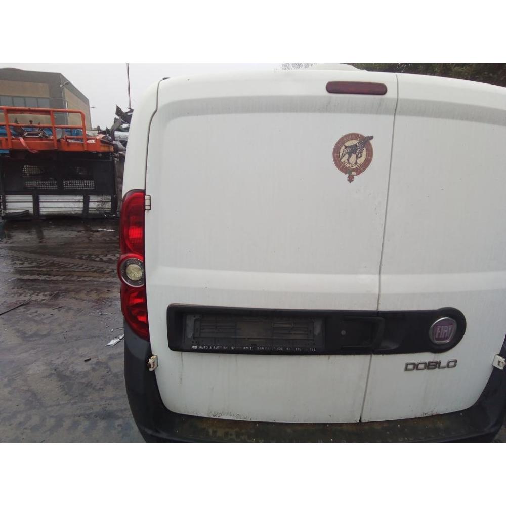Porta Di Carico Posteriore Sinistro Usato Dal 2009 Al 2014 Fiat Doblò «Iii» Cargo (2010)