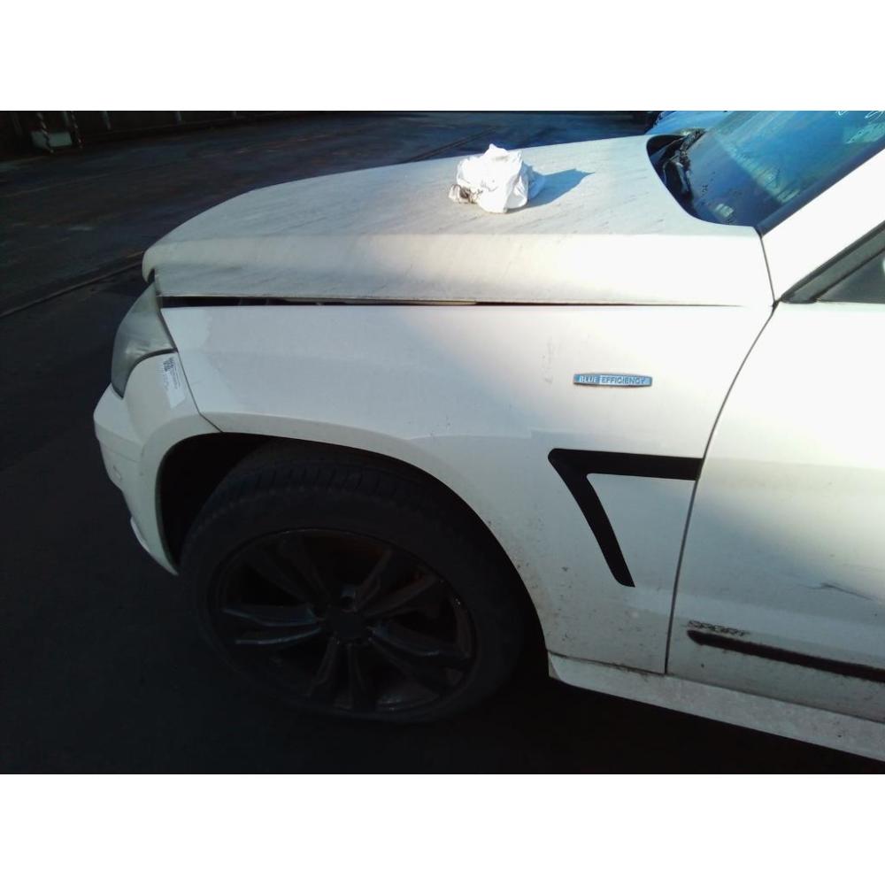 Parafango Anteriore Sinistro Usato Dal 2012 Mercedes Classe Glk «X204» (2012)