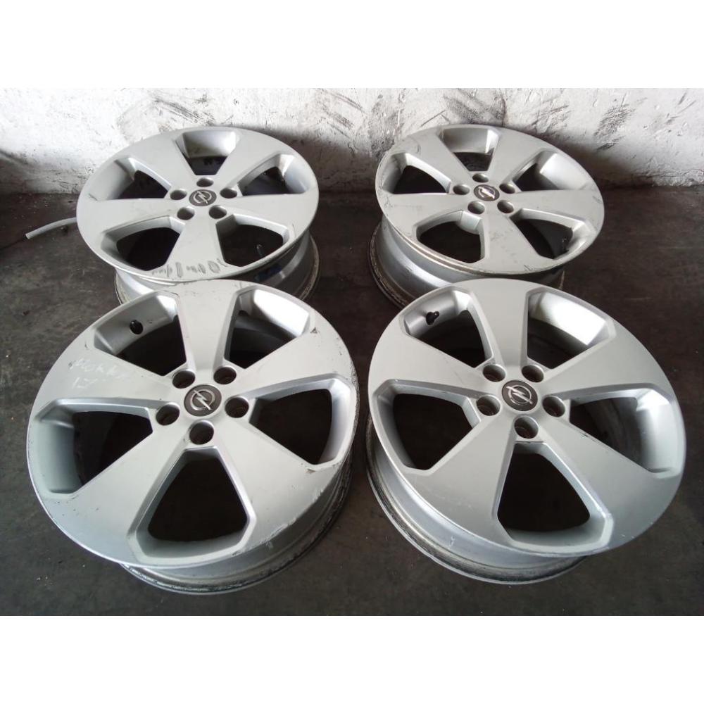 Cerchi In Lega R17 Usato Dal 2012 Al 2016 Opel Mokka (2013)