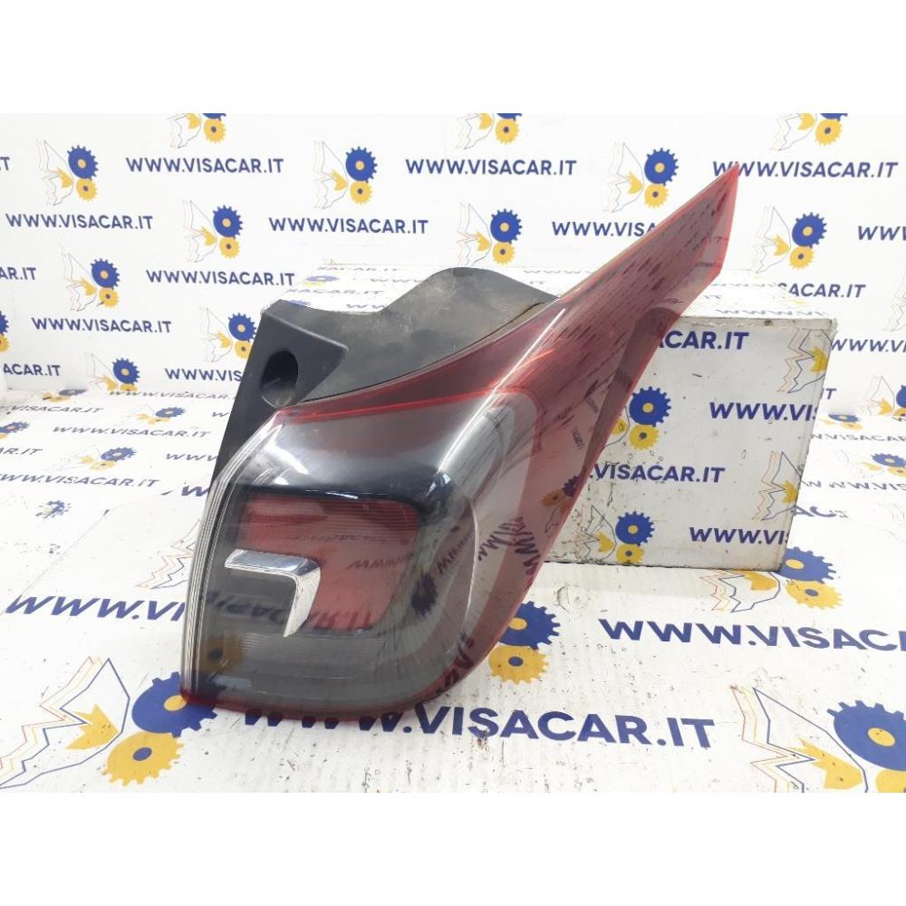 Fanale Esterno Posteriore Destro Usato Dal 2017 Al 2020 Opel Crossland X (2017)