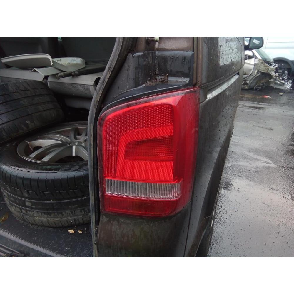 Fanale Posteriore Destro Usato Dal 2009 Al 2015 Volkswagen Transporter Shuttle «T5» (2010)