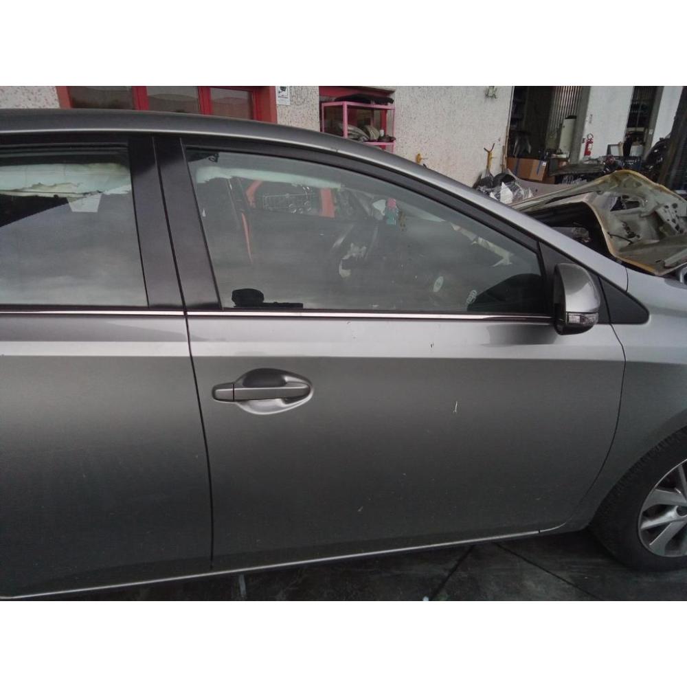 Porta Anteriore Destro Usato Dal 2012 Al 2015 Toyota Auris «Ii» (2013)