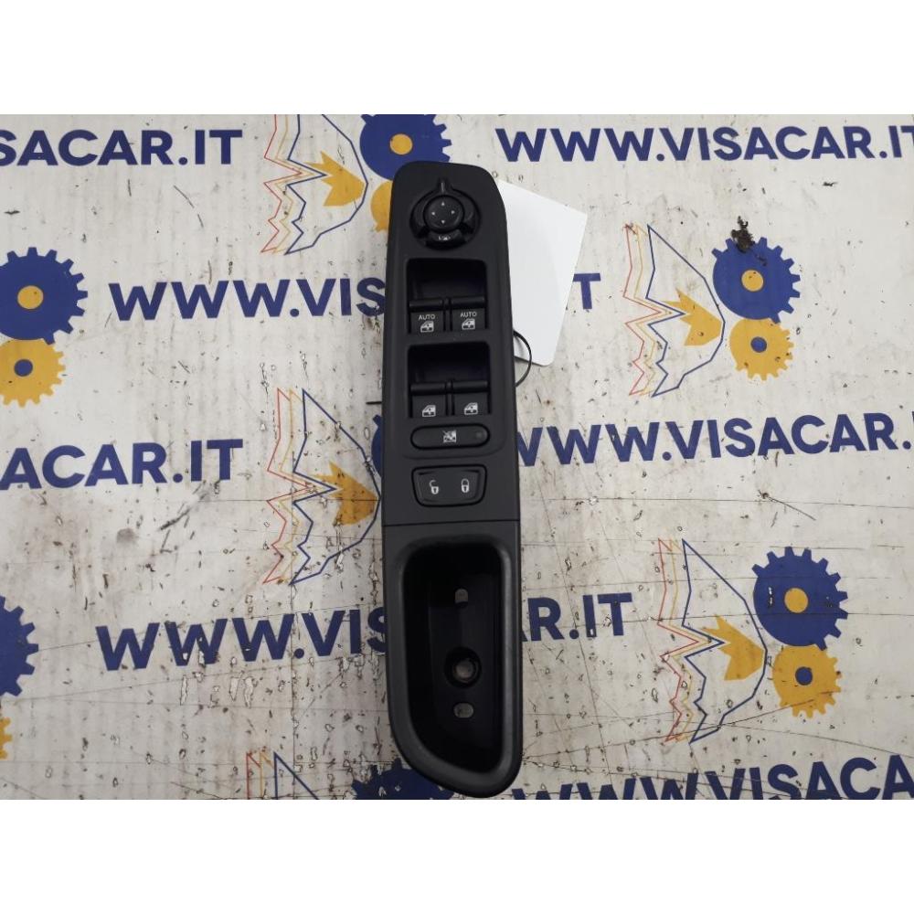 Pulsantiera Anteriore Sx Usato Dal 2014 Al 2018 Jeep Renegade (2015)