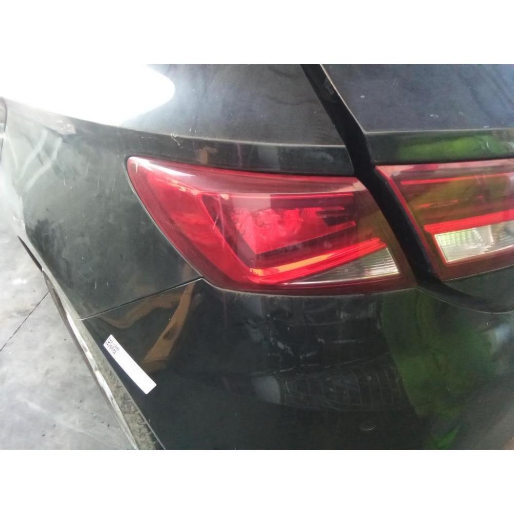 Fanale Esterno Posteriore Sinistro Usato Dal 2012 Al 2016 Seat Leon «5F1» (2013)