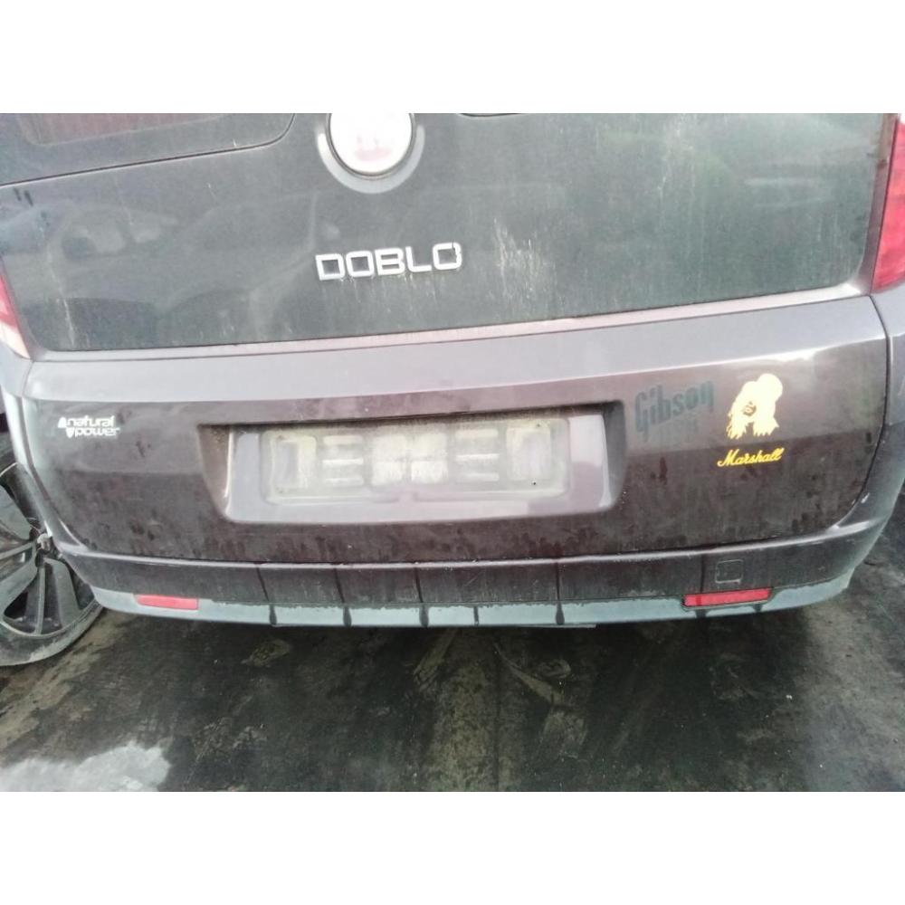 Paraurti Posteriore Usato Dal 2010 Al 2014 Fiat Doblò «Iii» (2010)