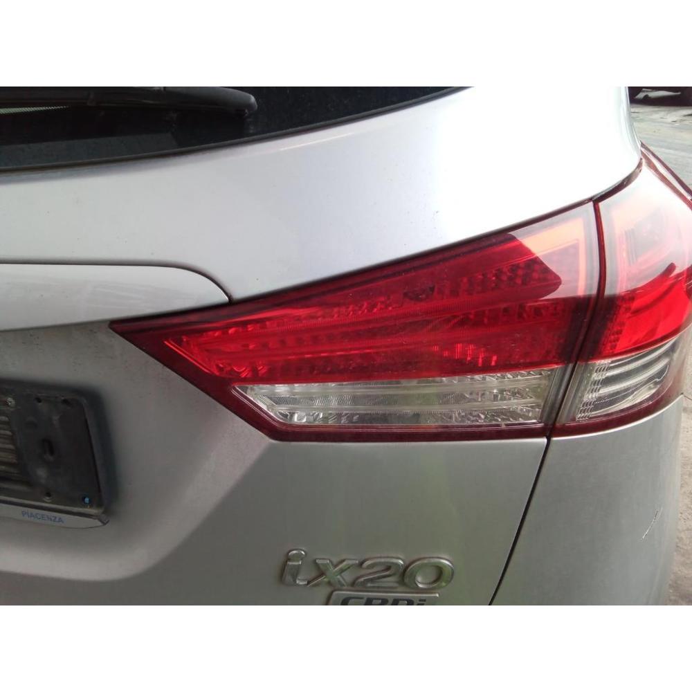Fanale Interno Posteriore Destro Usato Dal 2015 Al 2019 Hyundai Ix20 (2015)