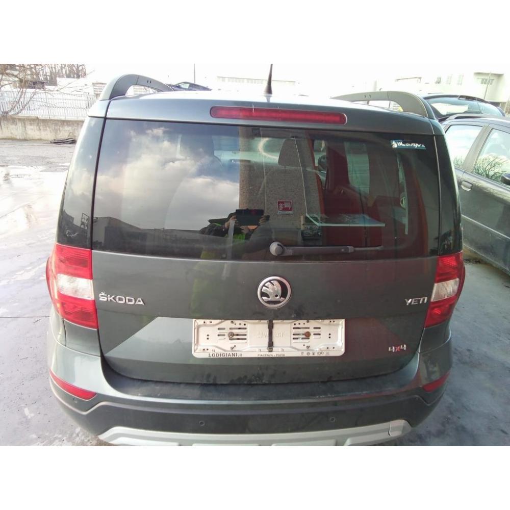 Portello Posteriore Usato Dal 2013 Al 2015 Skoda Yeti (2014)
