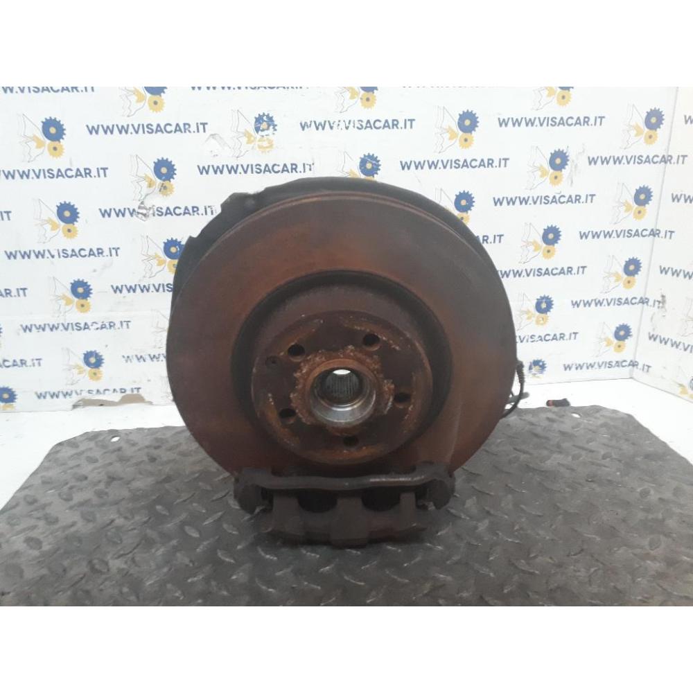 Mozzo Ruota Anteriore Destro Usato Dal 2012 Mercedes Classe Glk «X204» (2012)