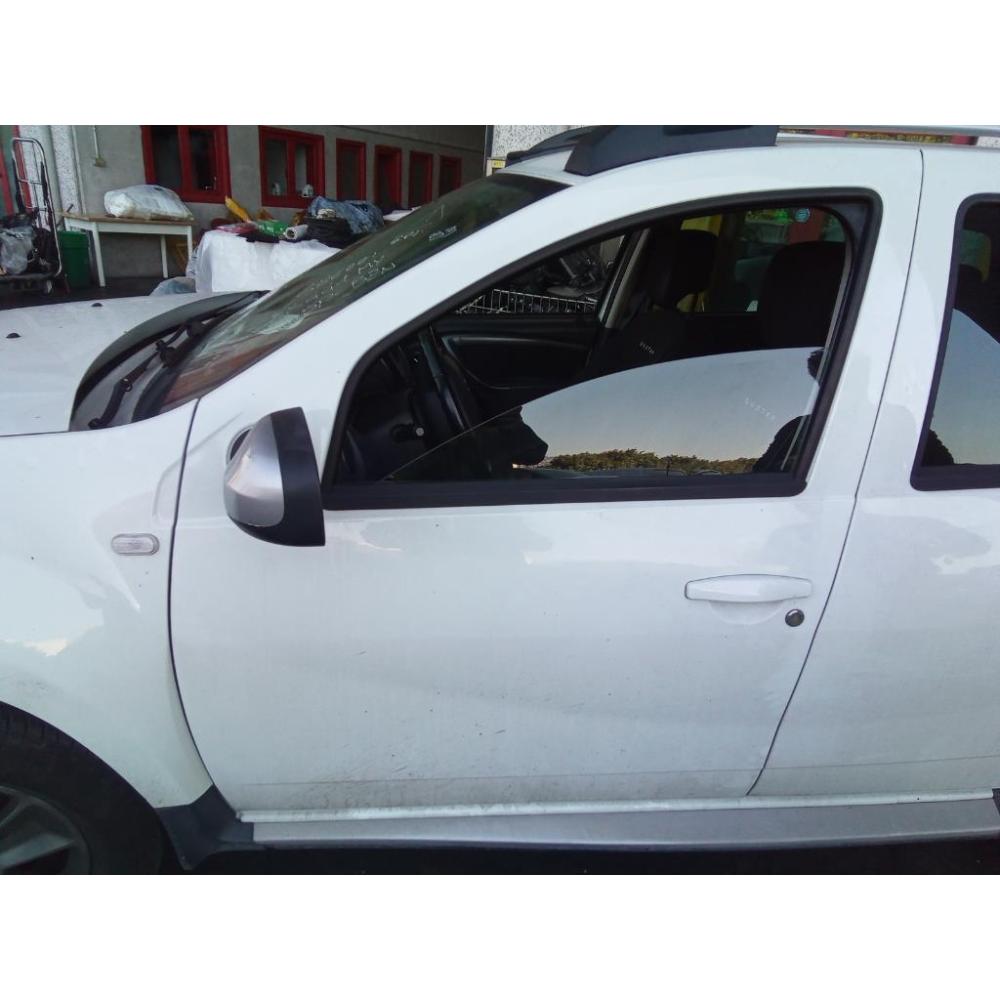 Porta Anteriore Sinistro Usato Dal 2013 Dacia Duster «I» (2014)